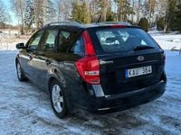 Begagnad Kia Ceed Sportswagon 115 HK (84 kW) 2010 Kombi