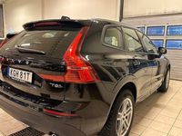 begagnad Volvo XC60 Recharge T8 AWD Mom Advanced Edi Voc Värmare Dec 2020, SUV