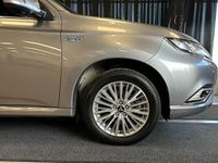 begagnad Mitsubishi Outlander P-HEV 2.4 Hybrid 4WD BusinessX|360|Drag