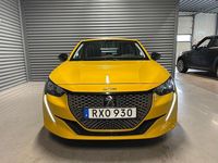 Begagnad Peugeot e-208 Active 100 kW (136 HK) 2022 Gul Halvkombi