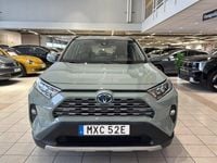 Begagnad Toyota RAV4 Hybrid Active 222 HK (163 kW) 2021 Grön SUV