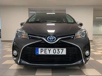 begagnad Toyota Yaris Hybrid e-CVT Backkamera Automat 2016, Halvkombi