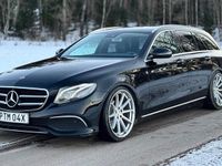 Begagnad Mercedes E220 Avantgarde 163 HK (119 kW) 2019 Svart