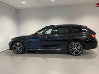 Begagnad BMW 330e M Sport 184 HK (135 kW) 2024 Svart Kombi