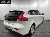 Begagnad Volvo V40 Kinetic 116 HK (85 kW) 2014 Vit Halvkombi