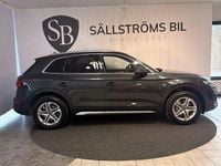 Begagnad Audi Q5 Comfort 204 HK (150 kW) 2024 Grå SUV