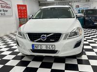 begagnad Volvo XC60 D4 AWD Geartronic Momentum, R-Design Euro 5