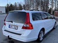 begagnad Volvo V70 2.4D Geartronic Momentum Euro 4