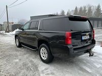 begagnad Chevrolet Suburban LT 5.3 V8 E85 HydraMatic 360hk DRAG 8sits