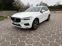 Begagnad Volvo XC60 Momentum 251 HK (184 kW) 2020 Vit SUV