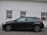 begagnad Volvo V40 CC D3 Aut Pro Nav Drag VOC Värmare Skinn