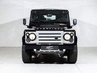 Begagnad Land Rover Defender 122 HK (89 kW) 2008 Svart SUV