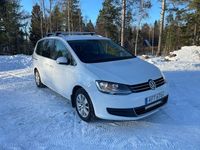 Begagnad VW Sharan 150 HK (110 kW) 2016 Minibuss