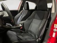 Begagnad Honda Civic Comfort 99 HK (72 kW) 2012 Röd Halvkombi