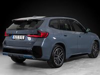 Begagnad BMW iX1 M Sport 230 kW (313 HK) 2022 Mörkgrå SUV