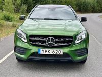 Begagnad Mercedes GLA250 211 HK (155 kW) 2018 Grön pärla SUV