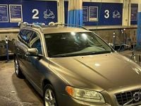 Begagnad Volvo V70 Momentum 145 HK (106 kW) 2010 Kombi