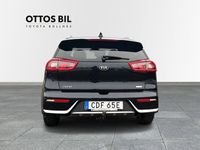 begagnad Kia Niro Hybrid Dragkrok,Motorvärmare,S-V-Hjul,GPS,mm 2019, SUV
