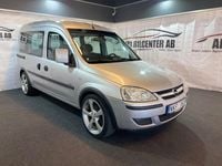 Begagnad Opel Combo 97 HK (71 kW) 2006 Grå Minibuss