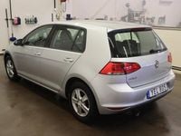 Begagnad VW Golf VII 110 HK (80 kW) 2016 Silver Halvkombi