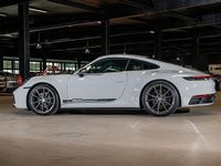 Begagnad Porsche 911 Carrera 385 HK (283 kW) 2023 Grå Sportkupé