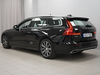 begagnad Volvo V60 Recharge T6 AWD Recharge T6 Inscription Expression | On Call 2021 Svart