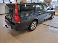 begagnad Volvo XC70 2.5T 210hk AWD automat Momentum Euro 4