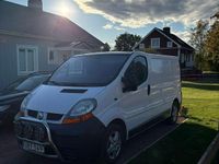 Begagnad Renault Trafic 101 HK (74 kW) 2004 Minibuss