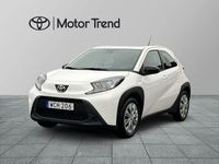 Begagnad Toyota Aygo X Play 72 HK (52 kW) 2022 Vit SUV
