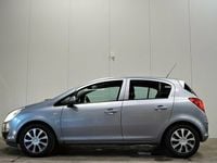 Begagnad Opel Corsa 75 HK (55 kW) 2008 Grå Halvkombi