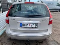 begagnad Hyundai i30 cw 1.6 Euro 4&DragKrok&Beskitad