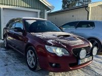 Begagnad Subaru Legacy 150 HK (110 kW) 2009