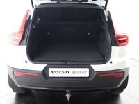 begagnad Volvo XC40 B4 FWD Bensin Plus Dark