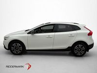 Begagnad Volvo V40 CC Momentum 152 HK (111 kW) 2019 Vit Kombi