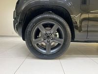 Ny Land Rover Defender 2026 Svart Halvkombi