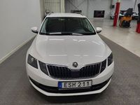 begagnad Skoda Octavia 1.6 Tdi Automat Ambition Kombi