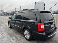 begagnad Lancia Voyager 2.8 LX Euro 5