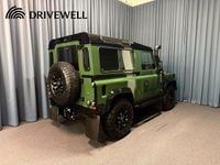 Begagnad Land Rover Defender 122 HK (89 kW) 1999 Grön SUV