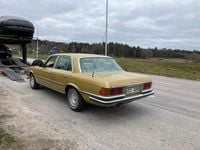 Begagnad Mercedes S450 286 HK (210 kW) 1976 Gulguld metallic Sedan