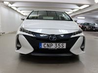 begagnad Toyota Prius EXECUTIVE PLUG-IN HSD S+ V DÄCK 4100 MIL 5 SITS