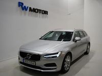 Begagnad Volvo V90 Momentum 150 HK (110 kW) 2018 Silver Kombi