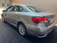 Begagnad Toyota Avensis 147 HK (108 kW) 2012 Ljusgrå (grå) Sedan