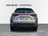 begagnad Lexus NX450h+ NX 450h+ Luxury Soltak Plug- in Euro 6