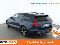 Begagnad Volvo V60 Ultimate 462 HK (339 kW) 2023 Mörkblå (blå) Kombi