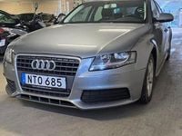 Begagnad Audi A4 160 HK (117 kW) 2012 Grå Sedan