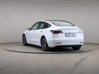 Begagnad Tesla Model 3 323 kW (440 HK) 2023 Vit Sedan