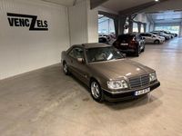 Begagnad Mercedes E300 180 HK (132 kW) 1990 Ljusbrun Sportkupé