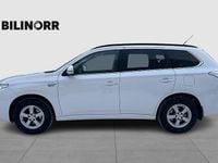 Begagnad Mitsubishi Outlander P-HEV 121 HK (88 kW) 2014 Vit SUV