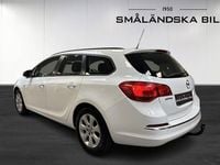 Begagnad Opel Astra Enjoy 140 HK (102 kW) 2014 Vit Kombi