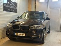 begagnad BMW X5 xDrive30d 7 SITS/1 ÅRSGARANTI/SKINN/NAVI/STORASKÄRMEN